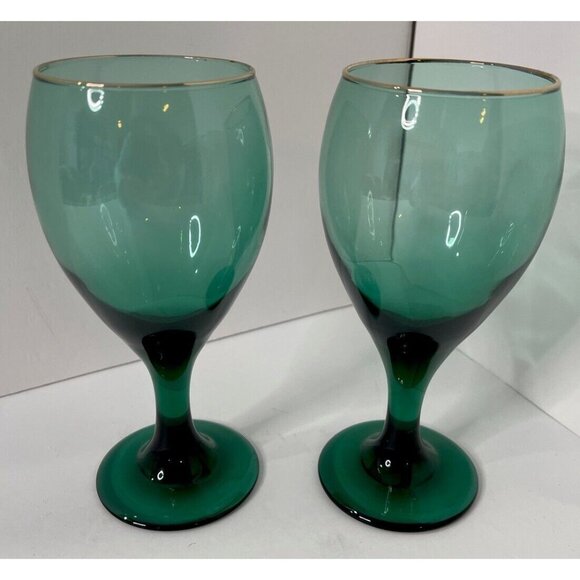 Juniper Green Libbey Teardrop Wine Glasses Blown Glass Vintage Set of 2 - Picture 1 of 6